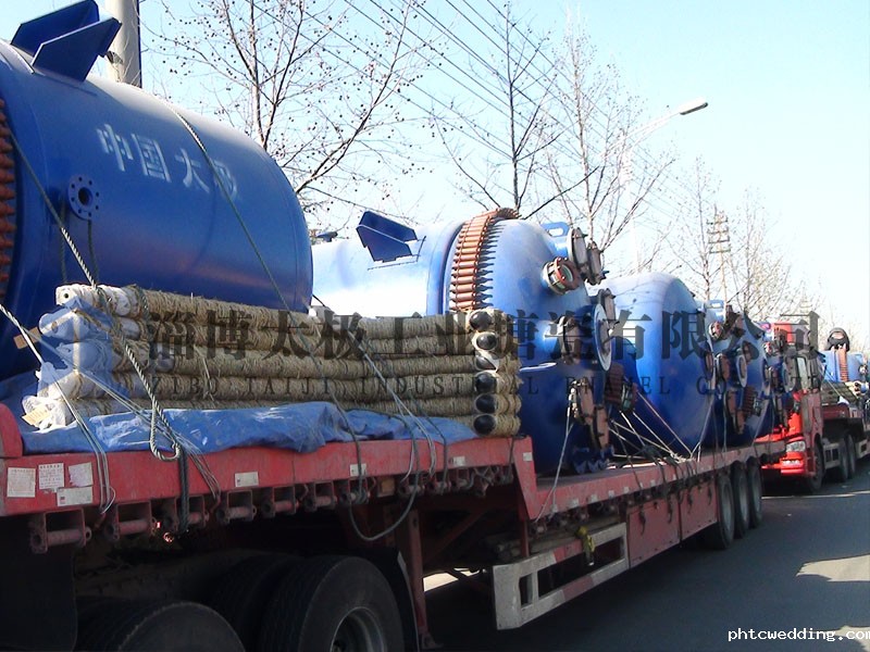 吊装搪玻璃反应釜的注意事项